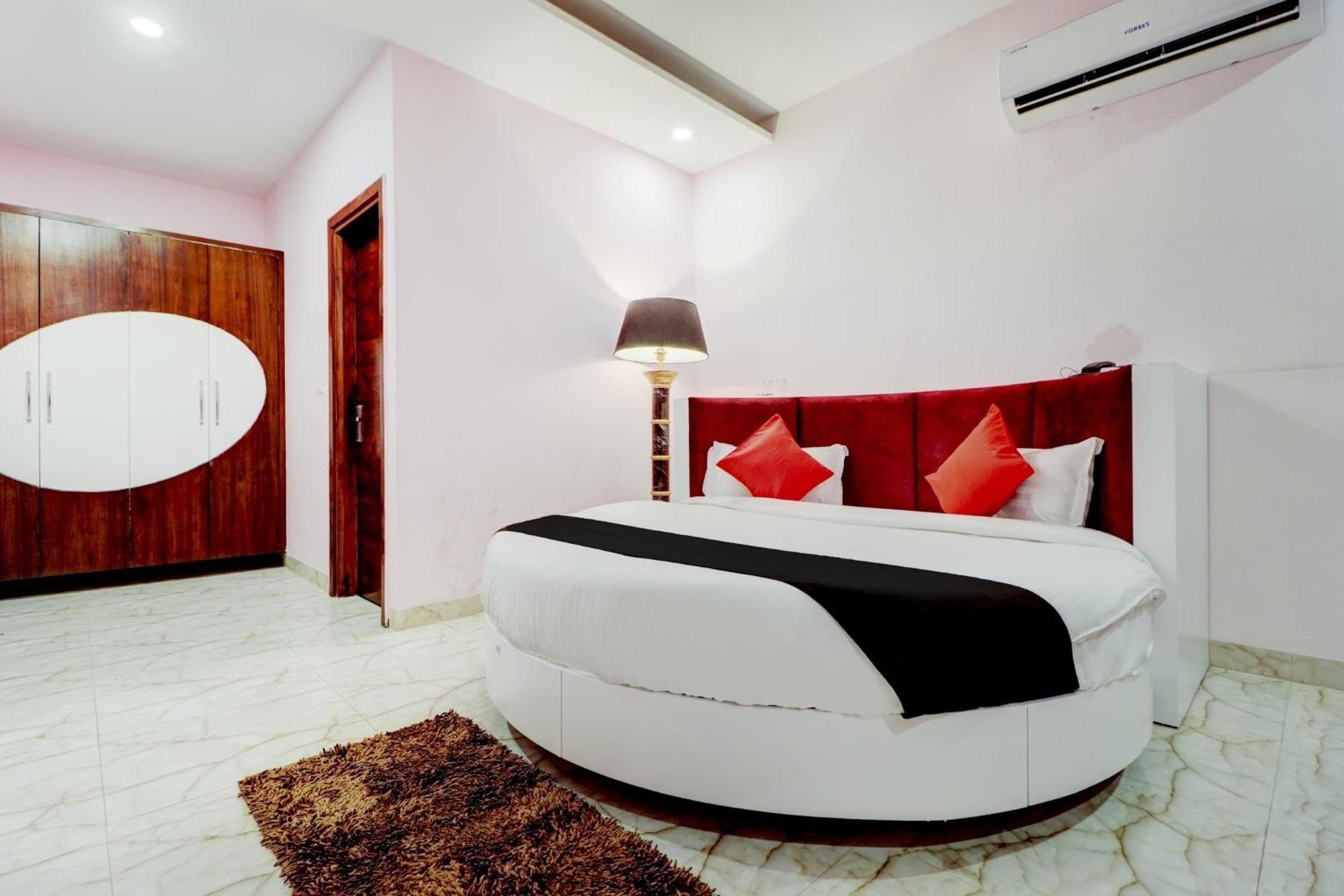 Hotel O Stevia Zirakpur ภายนอก รูปภาพ