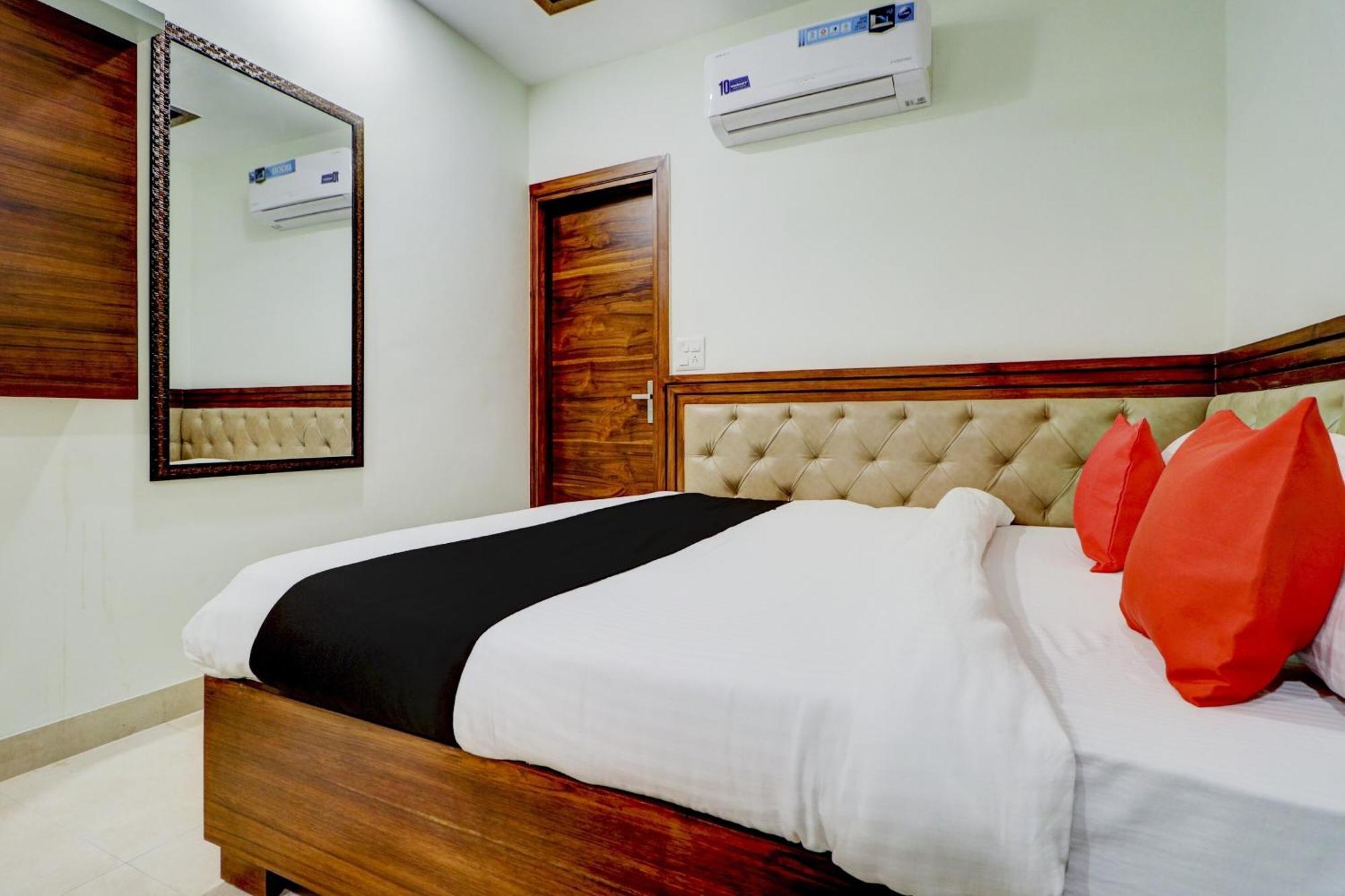 Hotel O Stevia Zirakpur ภายนอก รูปภาพ