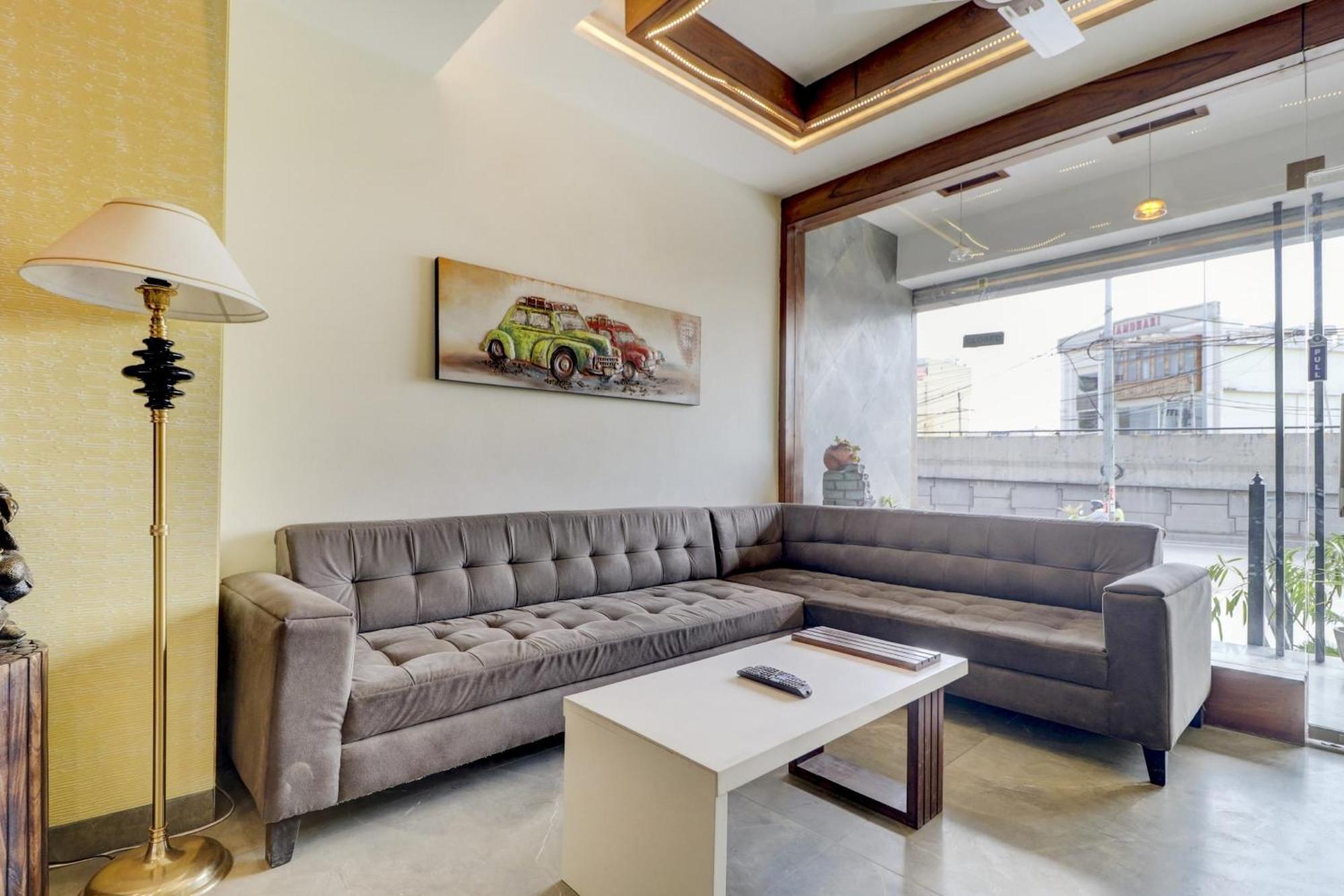 Hotel O Stevia Zirakpur ภายนอก รูปภาพ