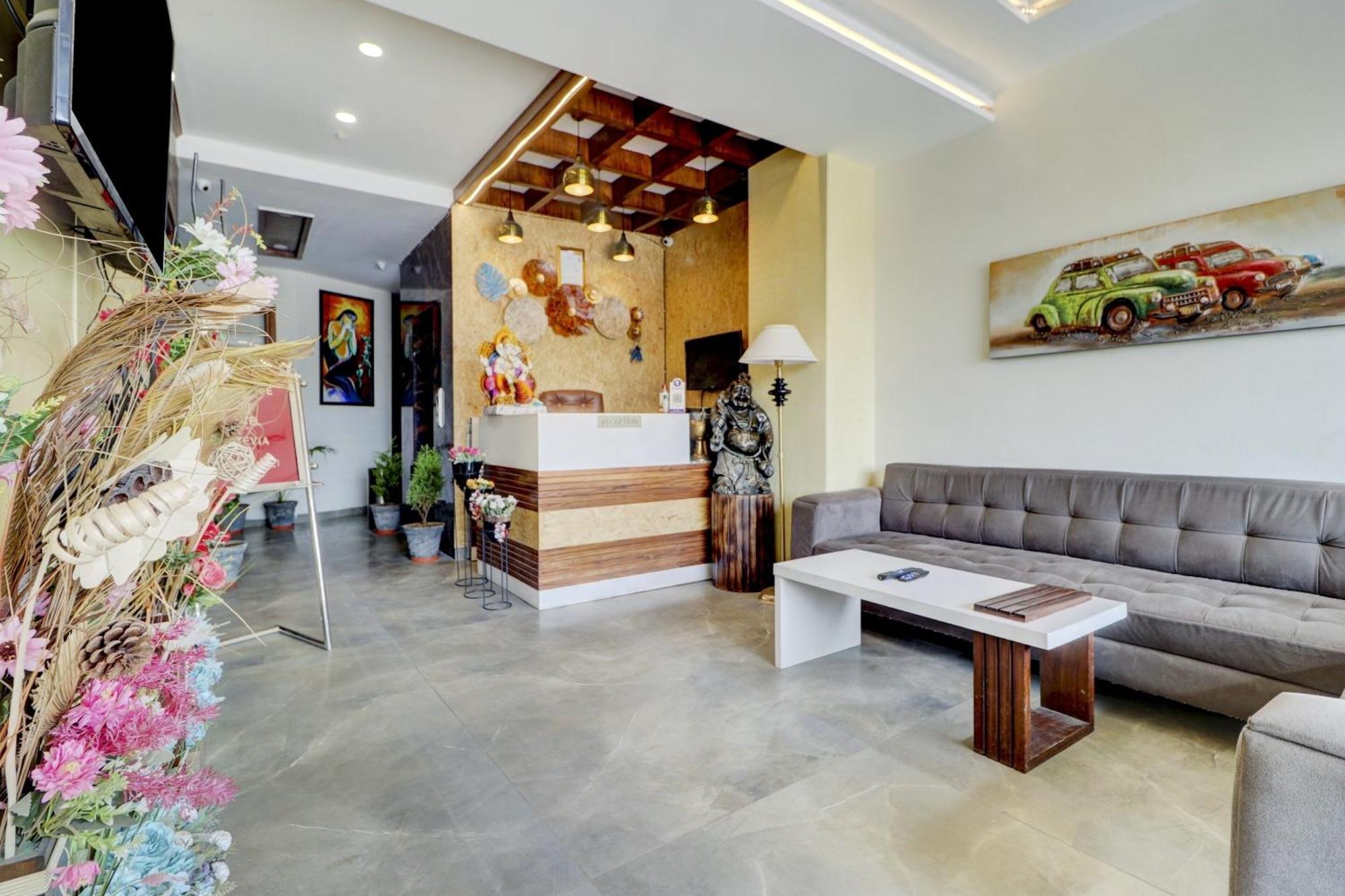 Hotel O Stevia Zirakpur ภายนอก รูปภาพ