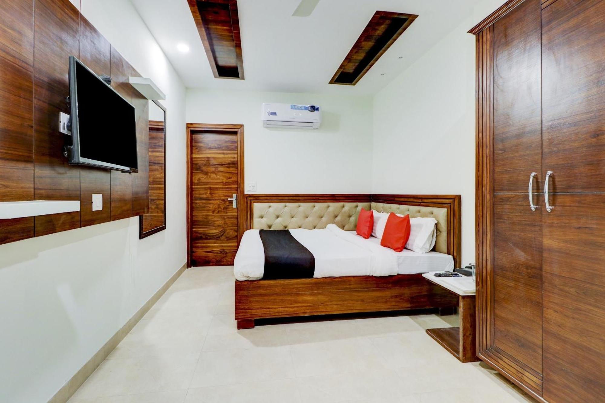 Hotel O Stevia Zirakpur ภายนอก รูปภาพ
