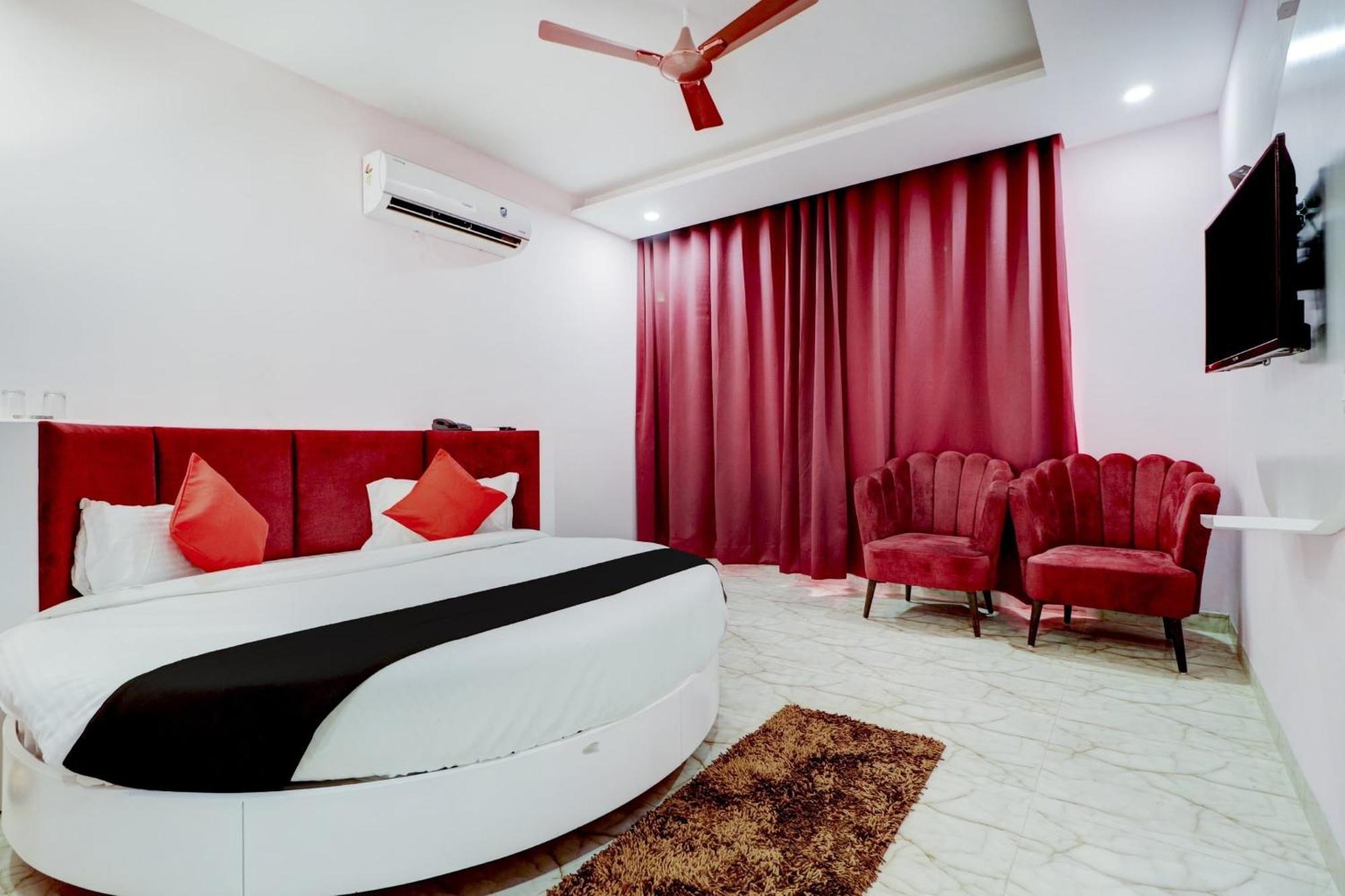 Hotel O Stevia Zirakpur ภายนอก รูปภาพ